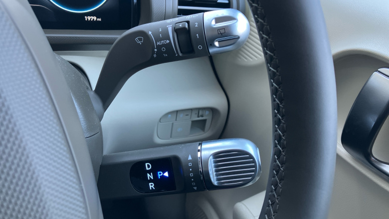 Hyundai INSTER 85kW 02 49kWh 5dr Auto Electric Hatchback